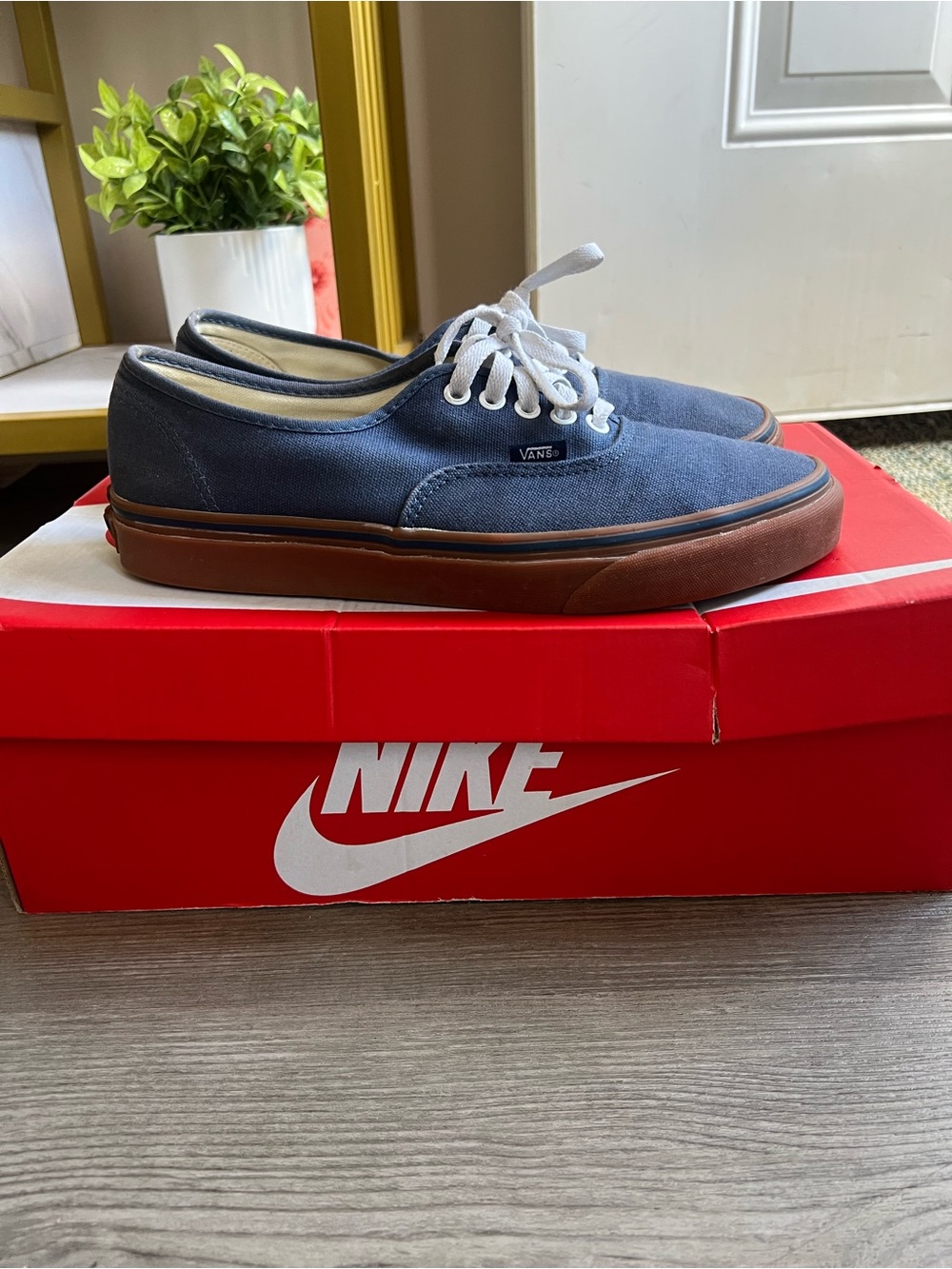 Vans Authentic Men's Navy Gum TB4R Size 10 - Picture 3 of 8